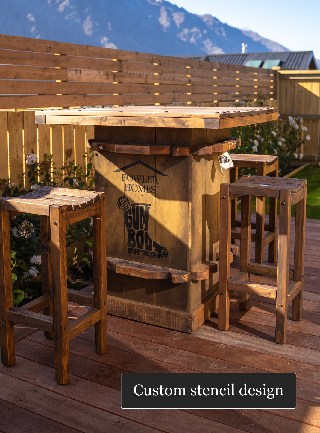 The Iconic Woolpress Leaner