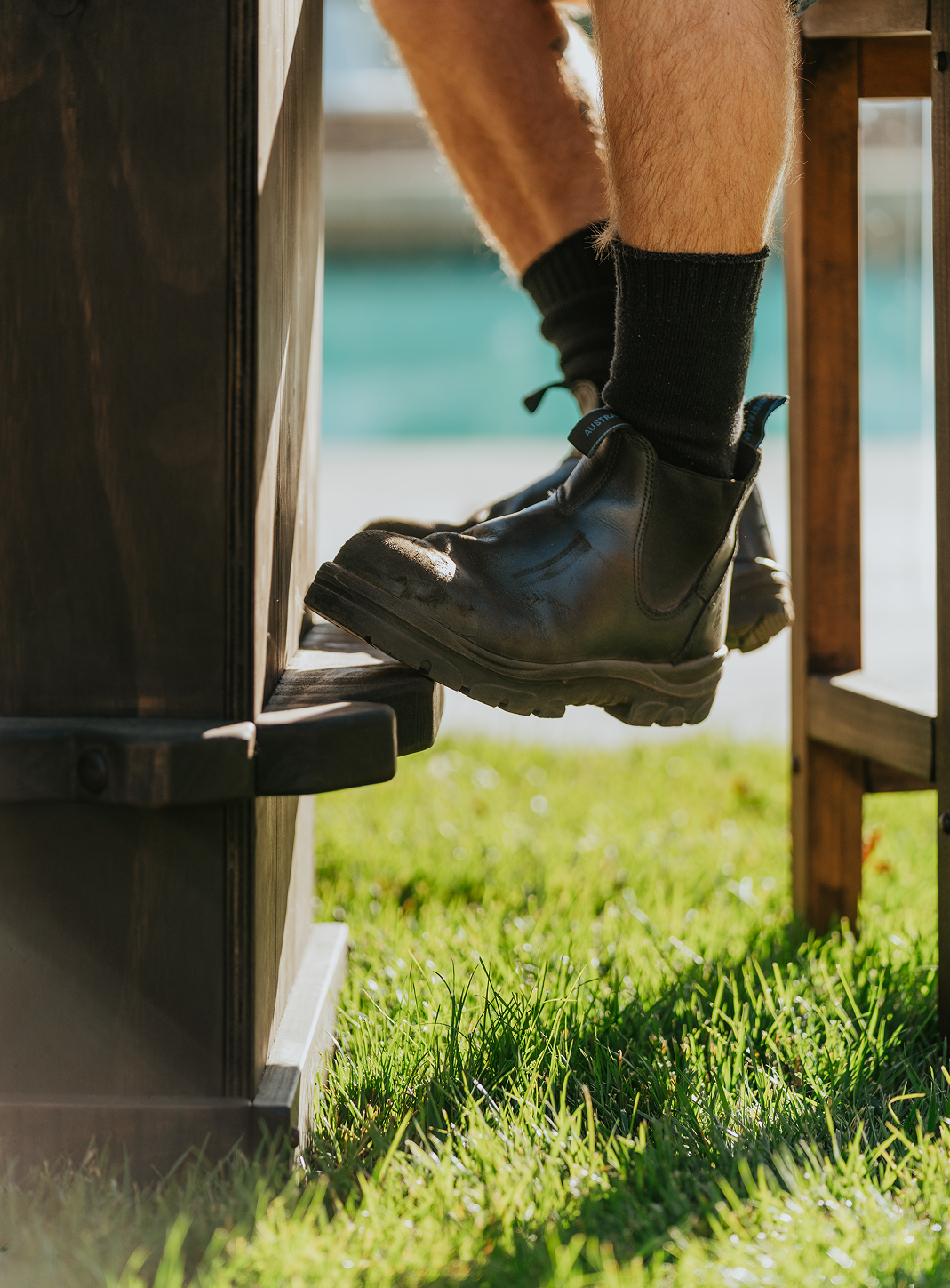 The Iconic Woolpress Leaner